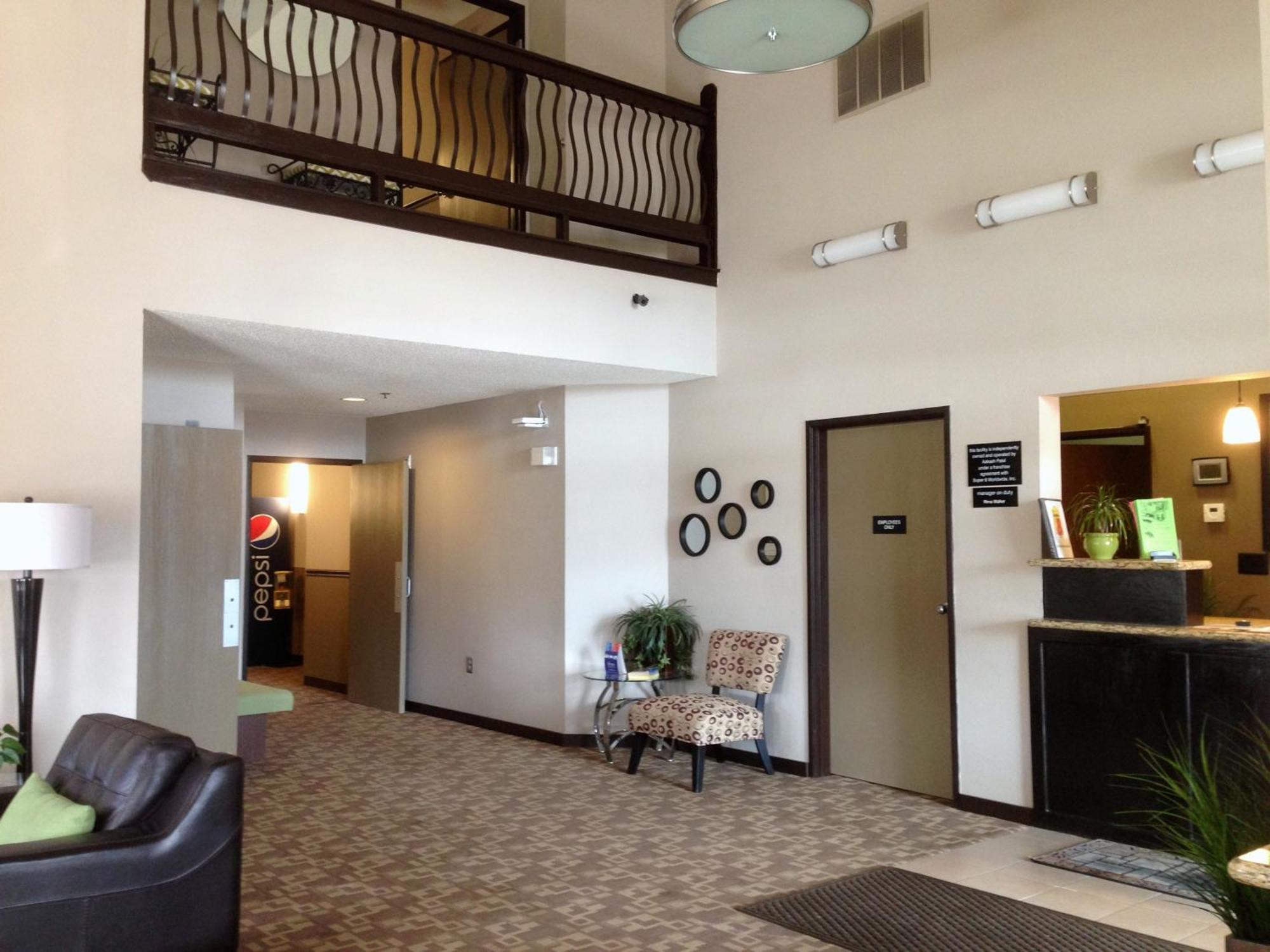 Super 8 By Wyndham Stafford/Springfield Area Motel Strafford Ngoại thất bức ảnh