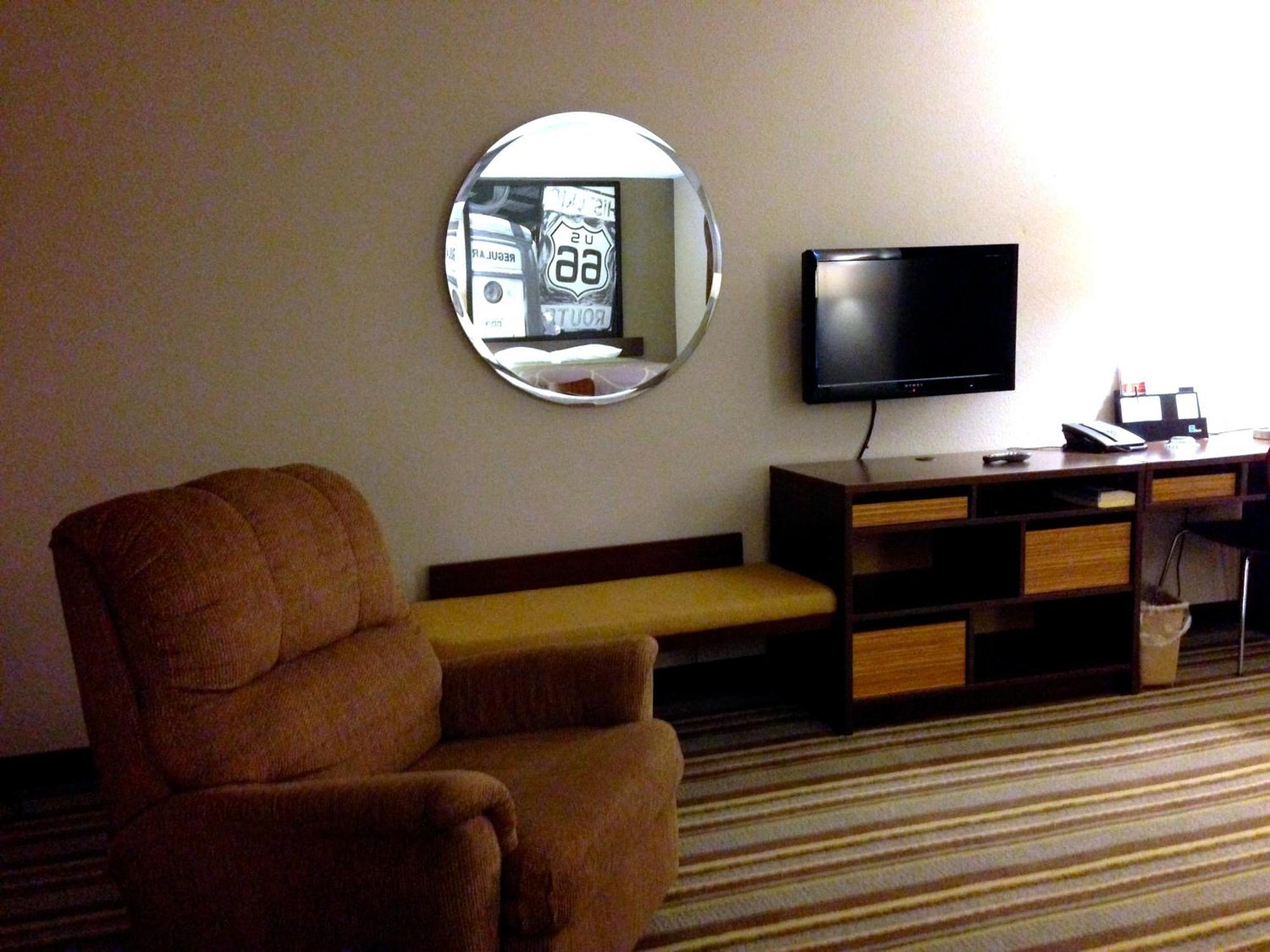 Super 8 By Wyndham Stafford/Springfield Area Motel Strafford Ngoại thất bức ảnh